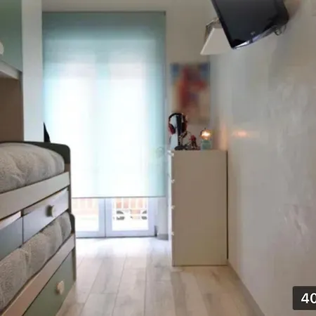 White Terrace Apartment
